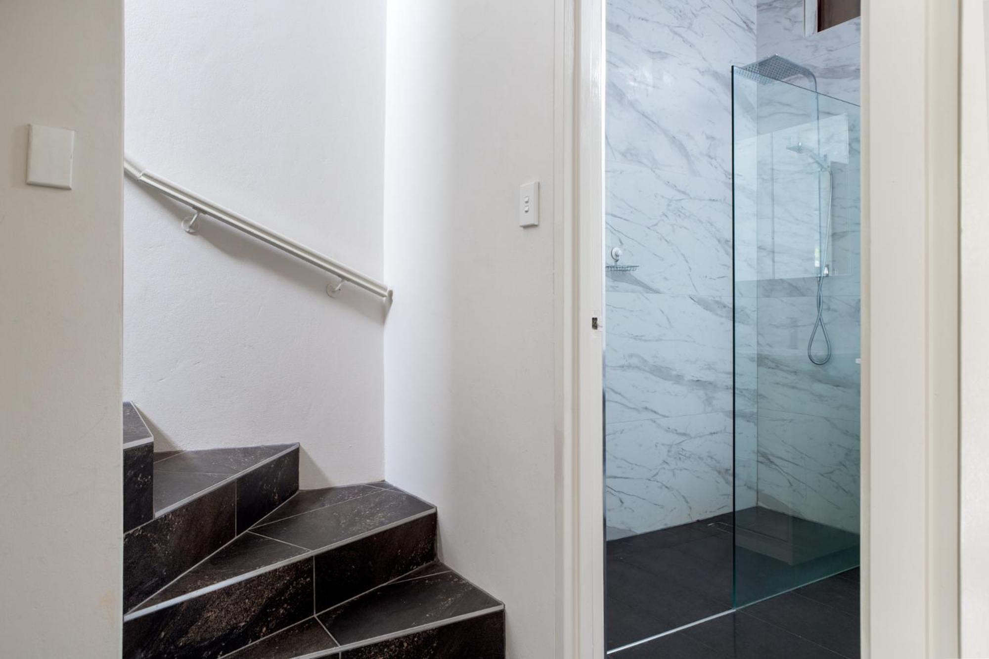 Spacious 3-Bed Townhouse In Stylish Balmain ซิดนีย์ ภายนอก รูปภาพ